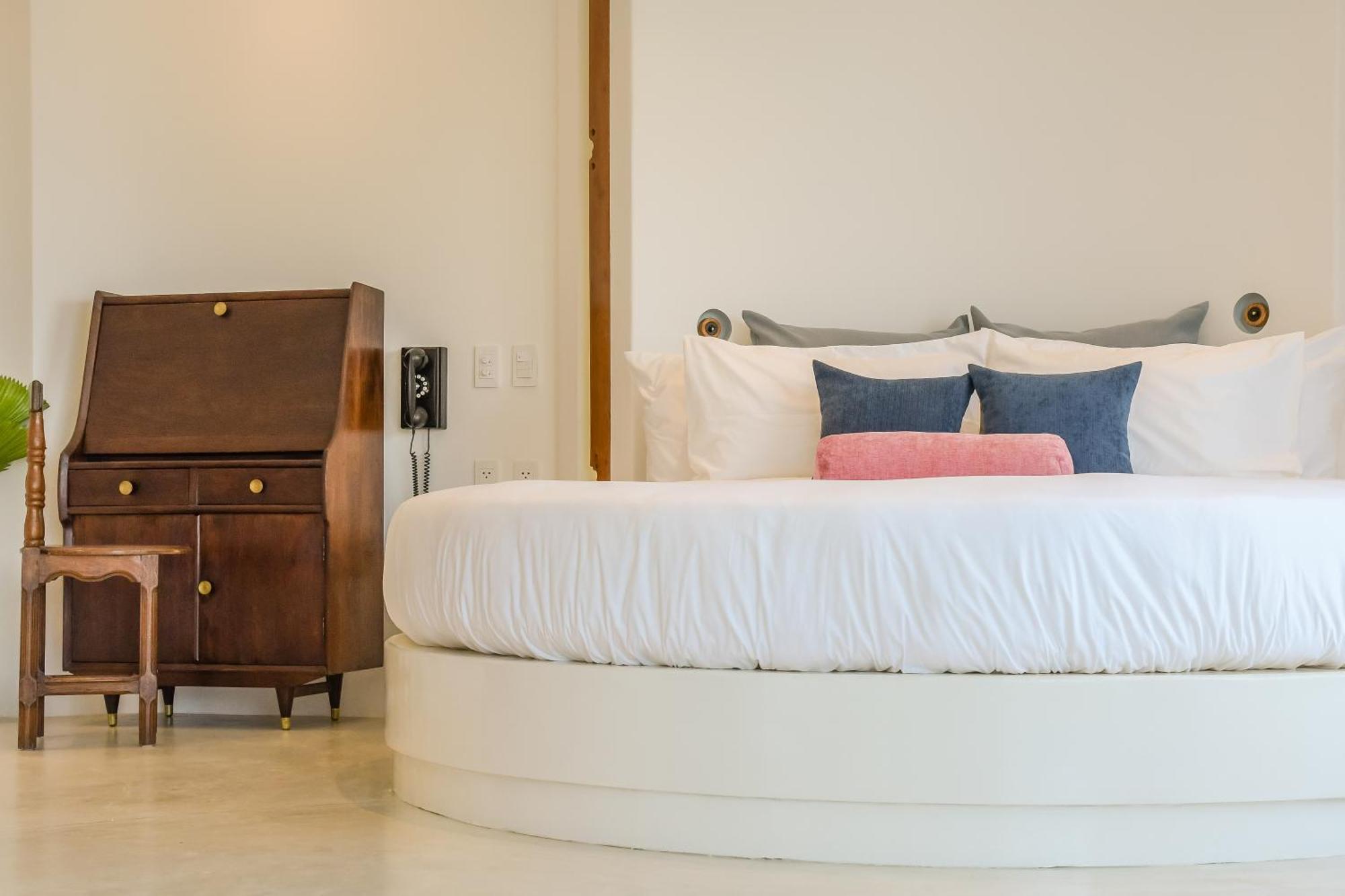 Ampersand Resort บ่อผุด ภายนอก รูปภาพ